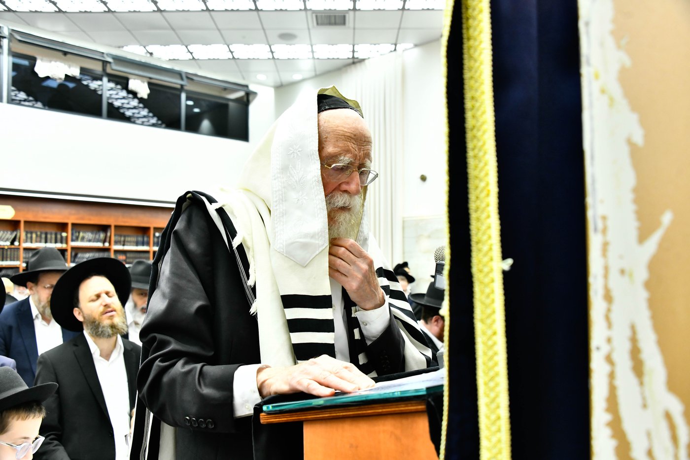 עצרת תפילה בבית השם