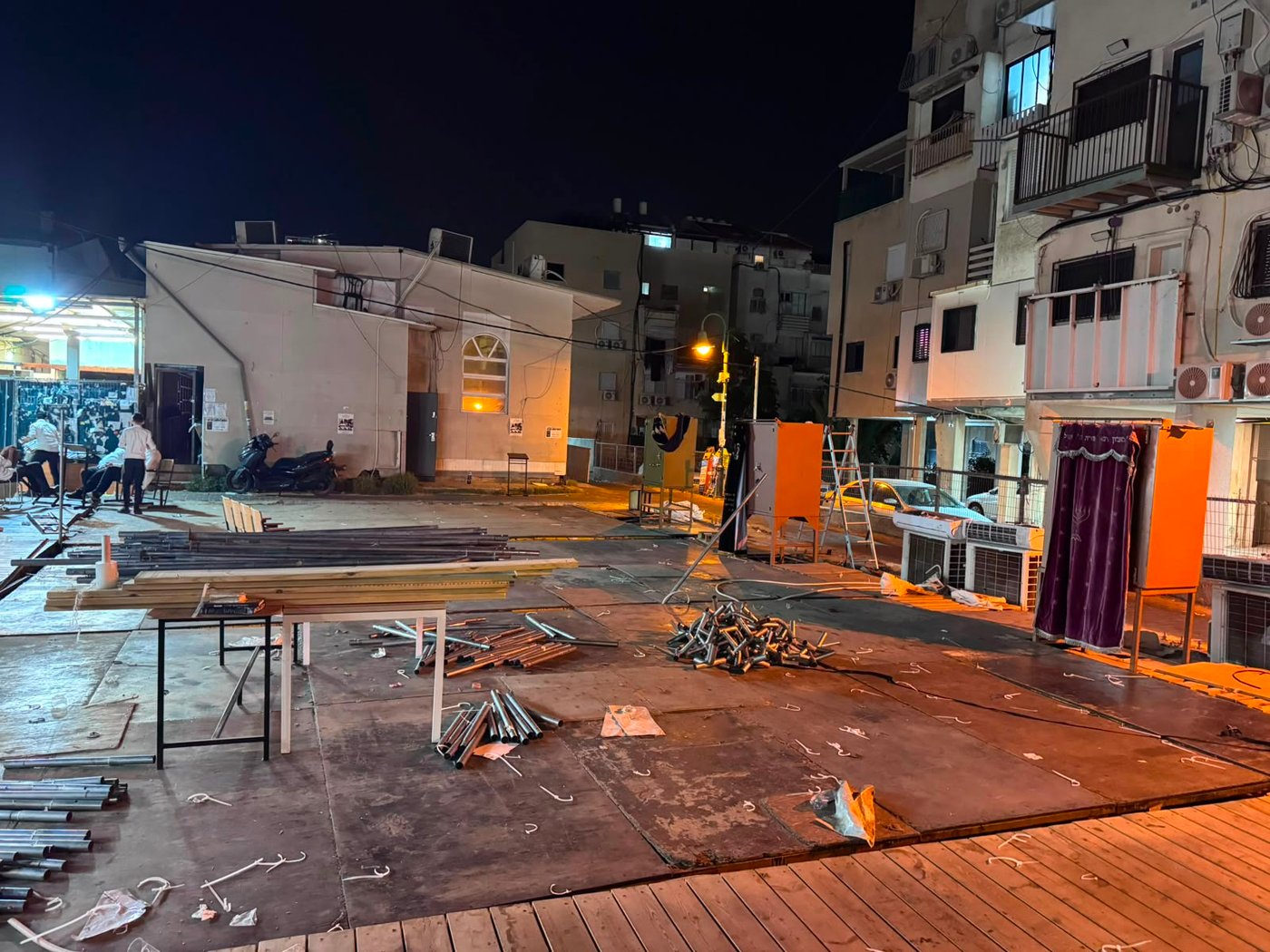 זיו יהודה במהלך הפירוק