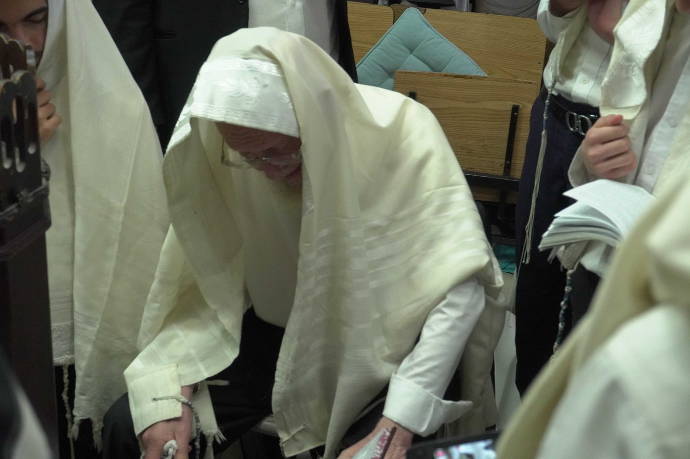 תשעה באב אצל הגר"צ מאזוז