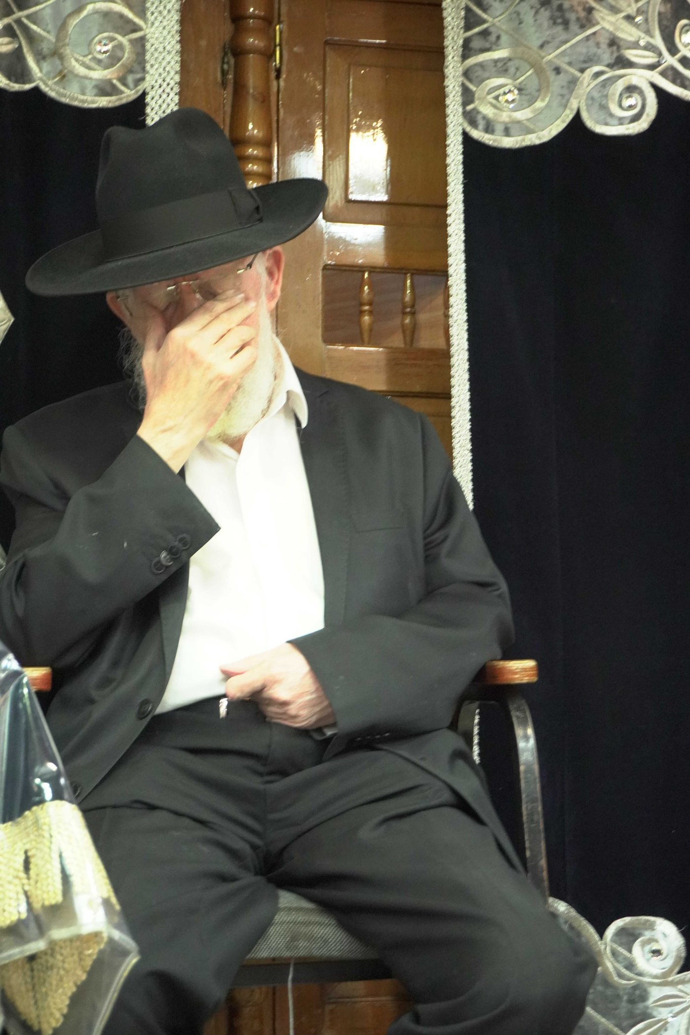 תשעה באב אצל הגר"צ מאזוז