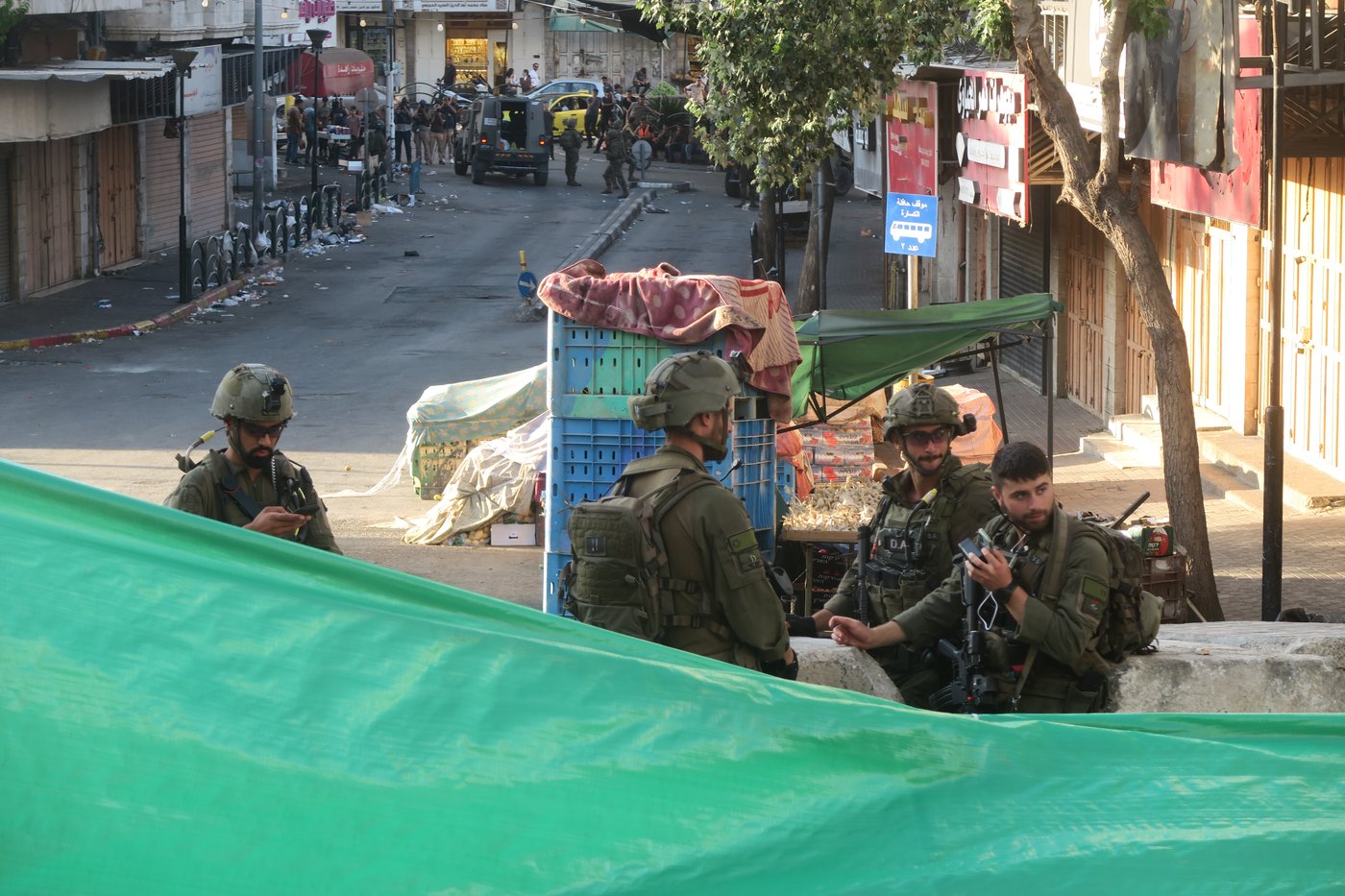 כניסה לקבר עתניאל בן קנז בחברון