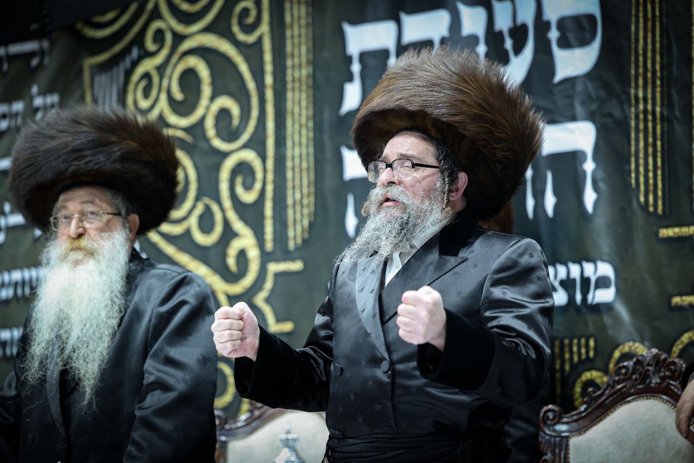 סעודת הודאה מוצ"ש נחמו בחצה"ק סקולען ירושלים