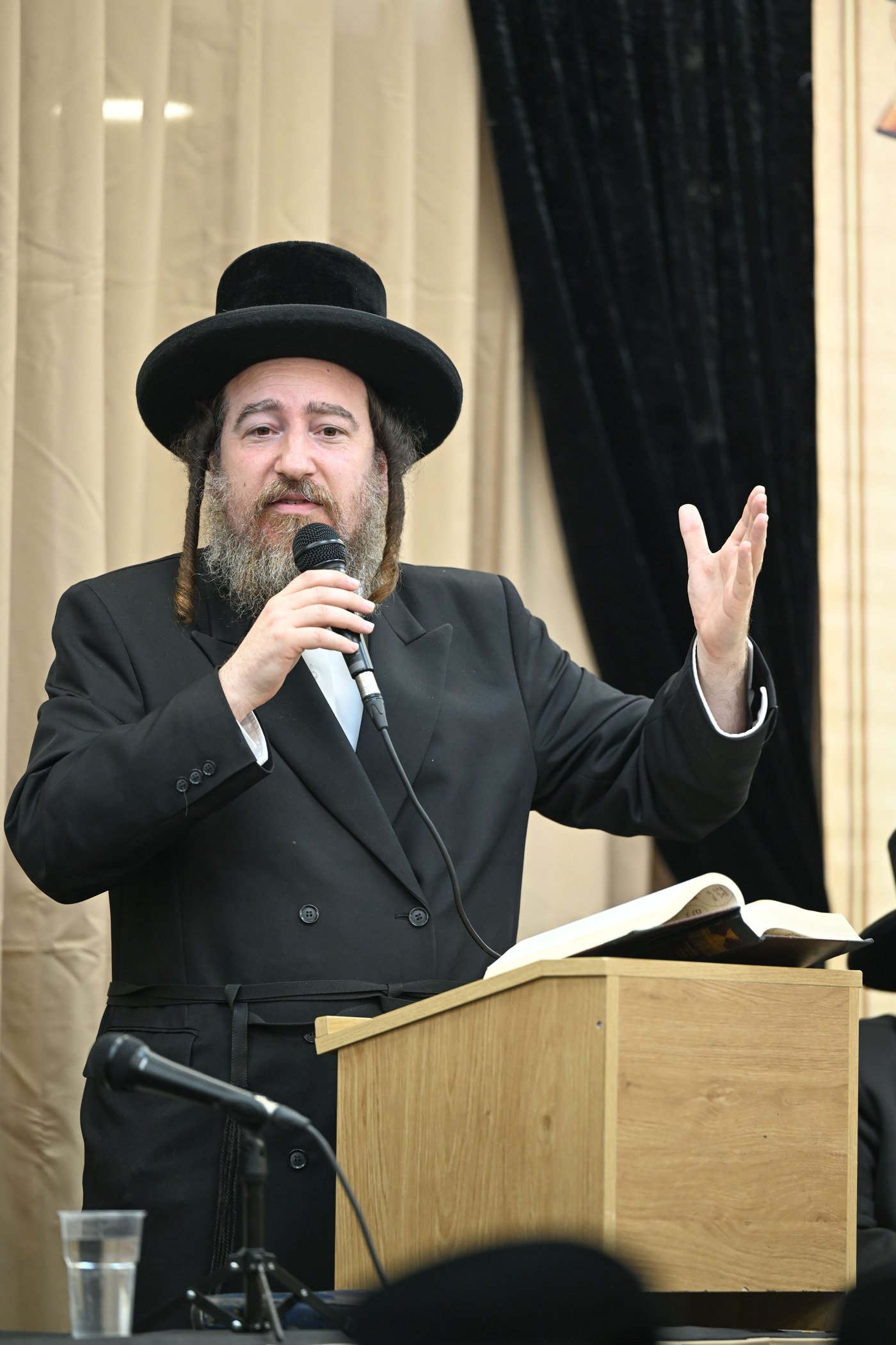 מבחן פומבי בישיבת אמרי חיים