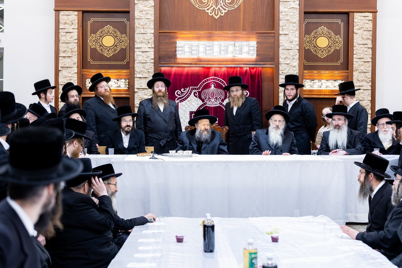תשעה באב אצל האדמו"ר מבאבוב 45