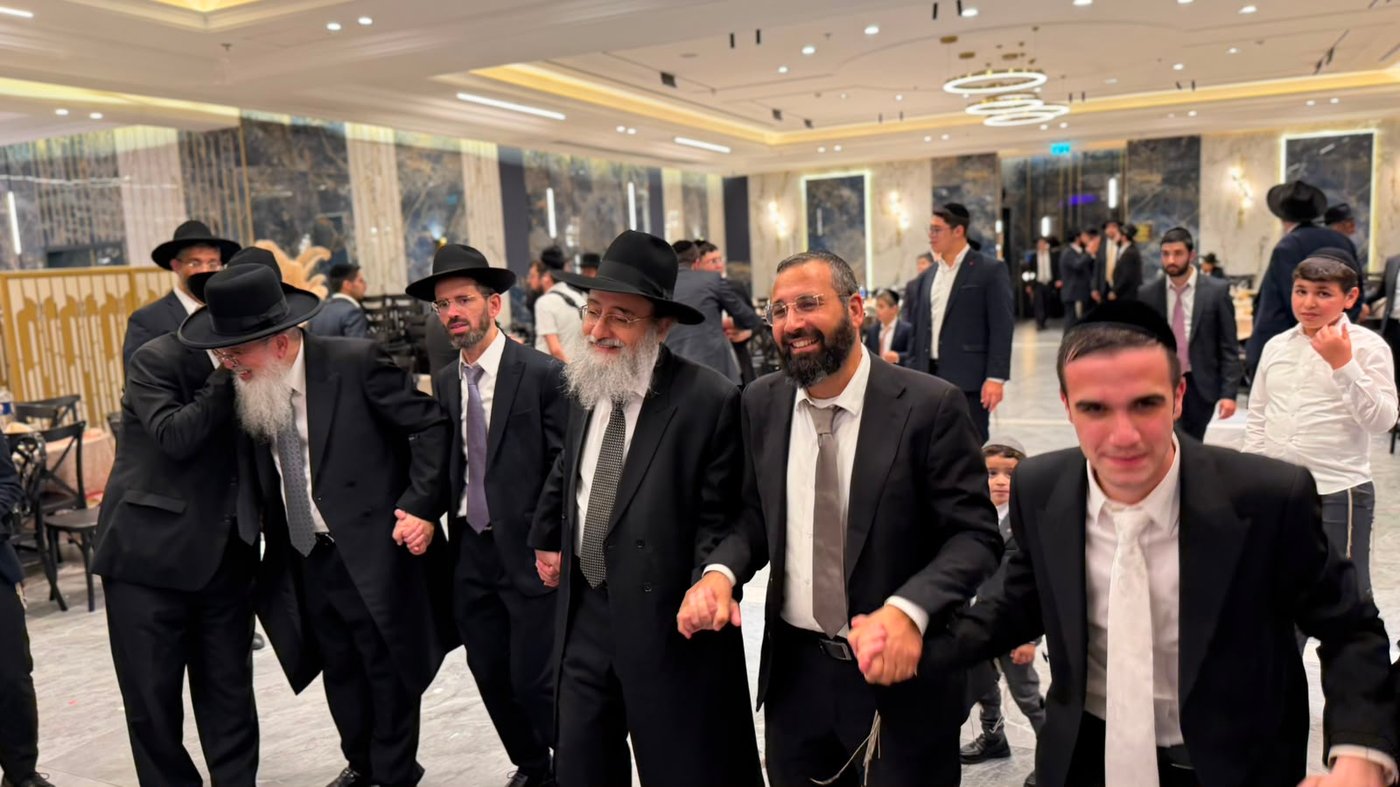שמחת נישואי נכד הגר"נ בן שמעון