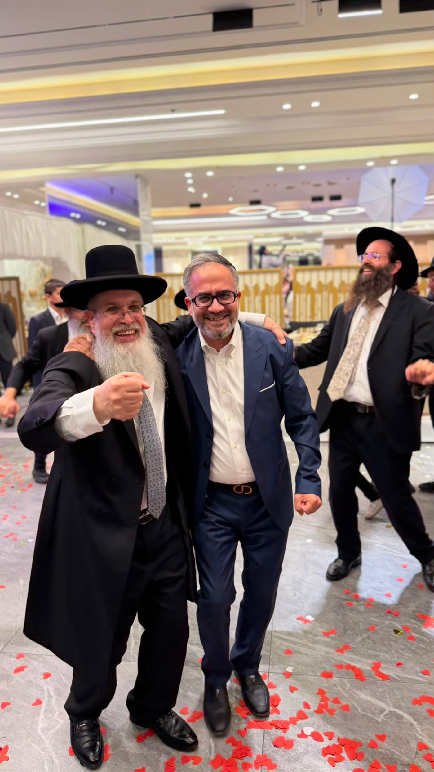 שמחת נישואי נכד הגר"נ בן שמעון