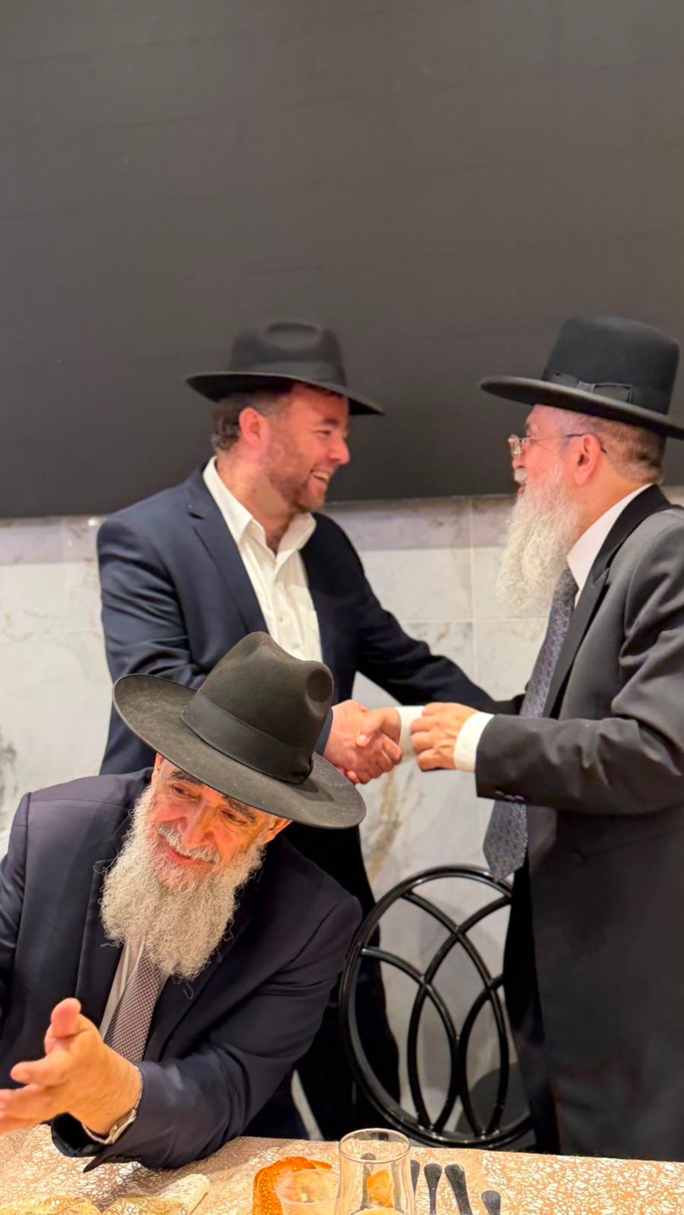 שמחת נישואי נכד הגר"נ בן שמעון
