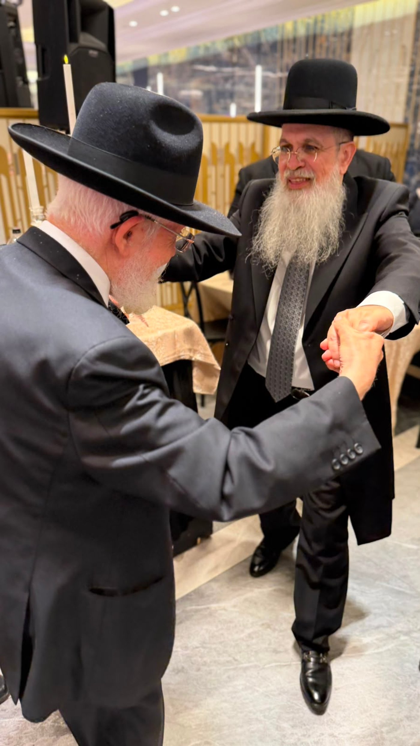 שמחת נישואי נכד הגר"נ בן שמעון
