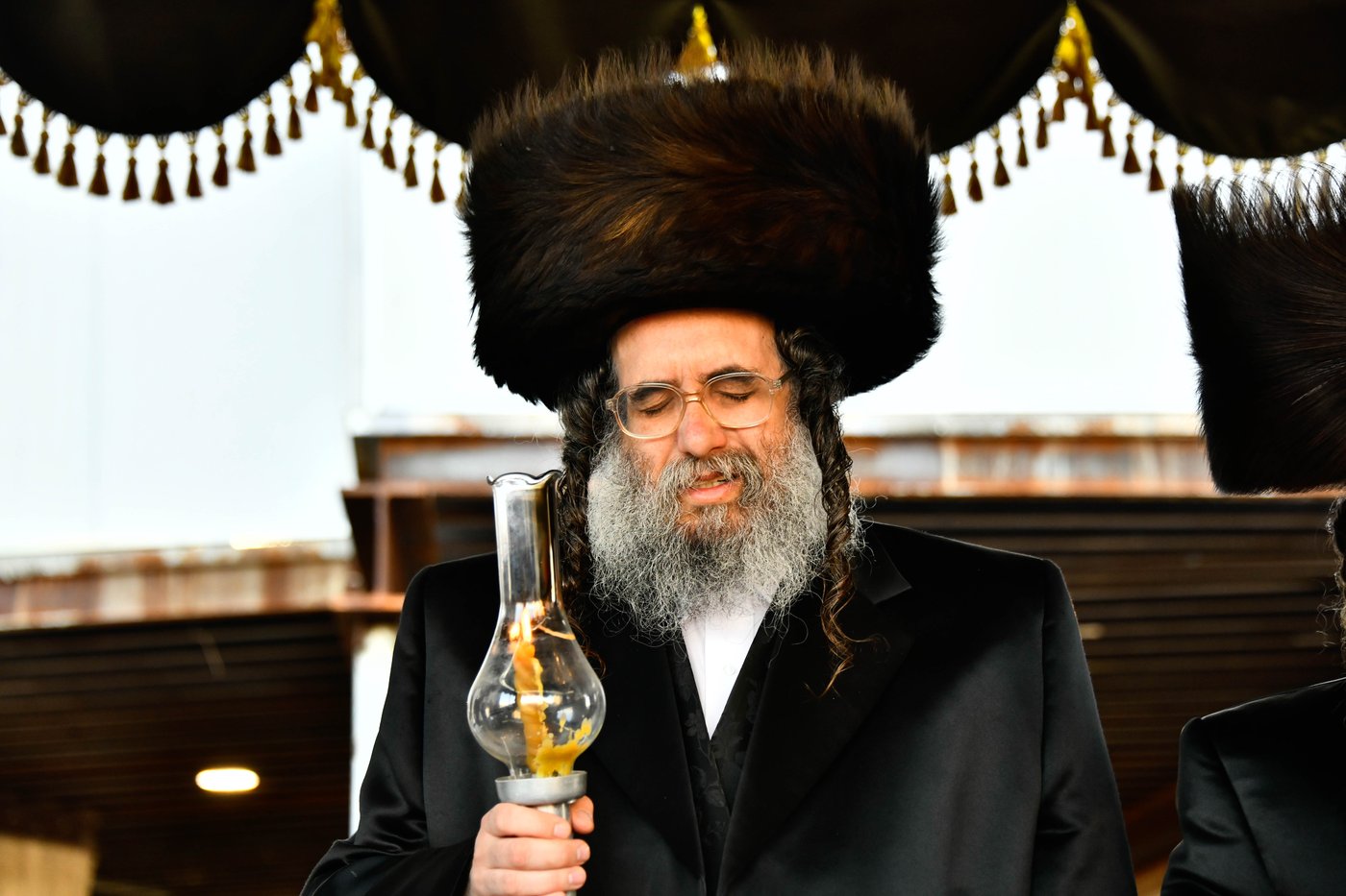 הרה"צ רבי אשר רוזנפלד בשמחה