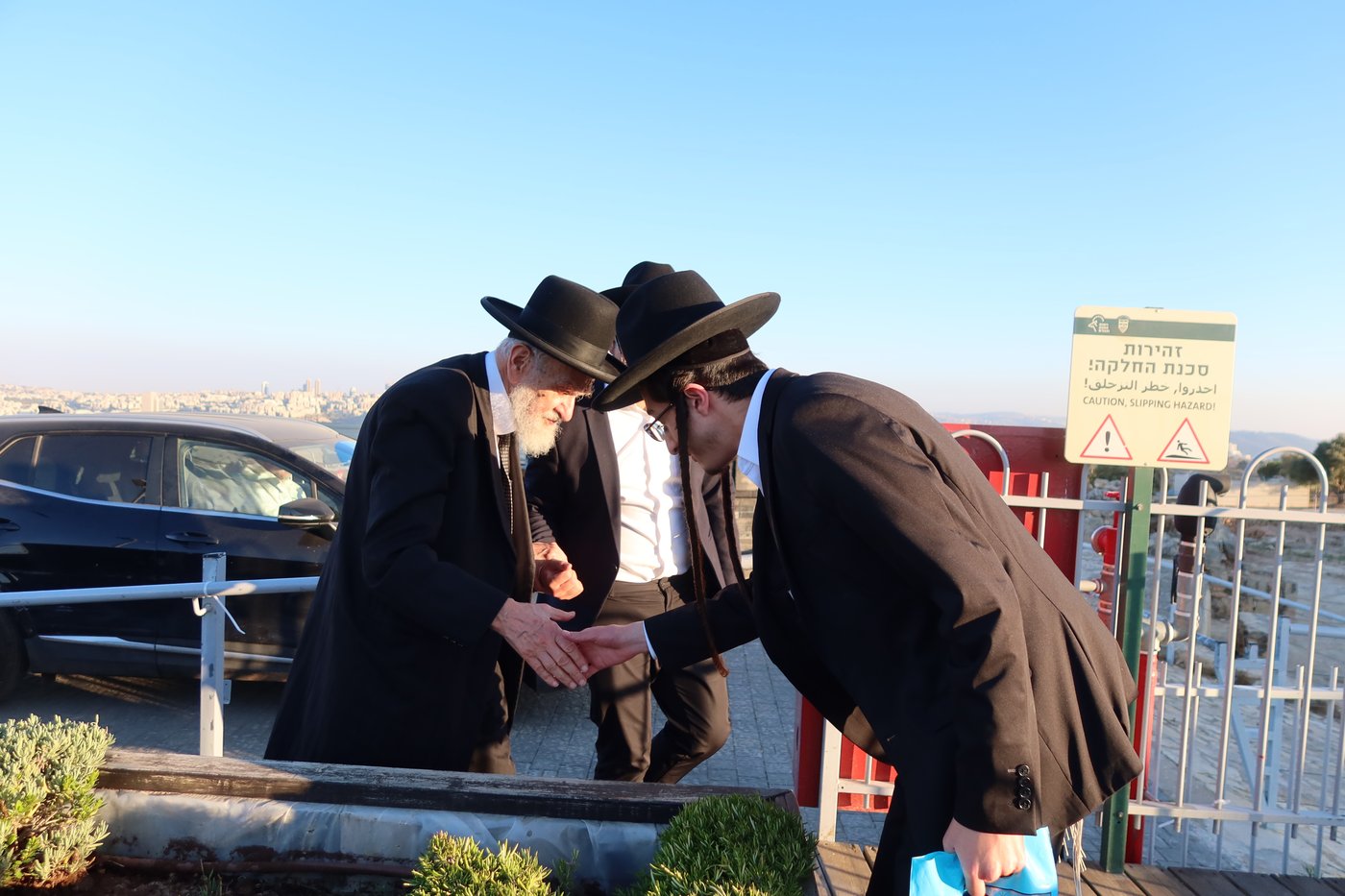 הגר"א טופיק בציון שמואל הנביא