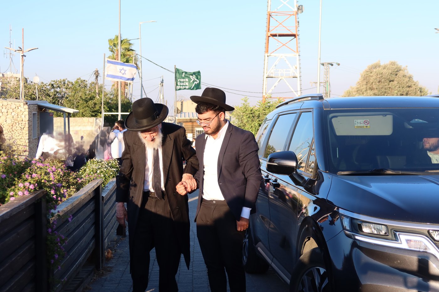 הגר"א טופיק בציון שמואל הנביא