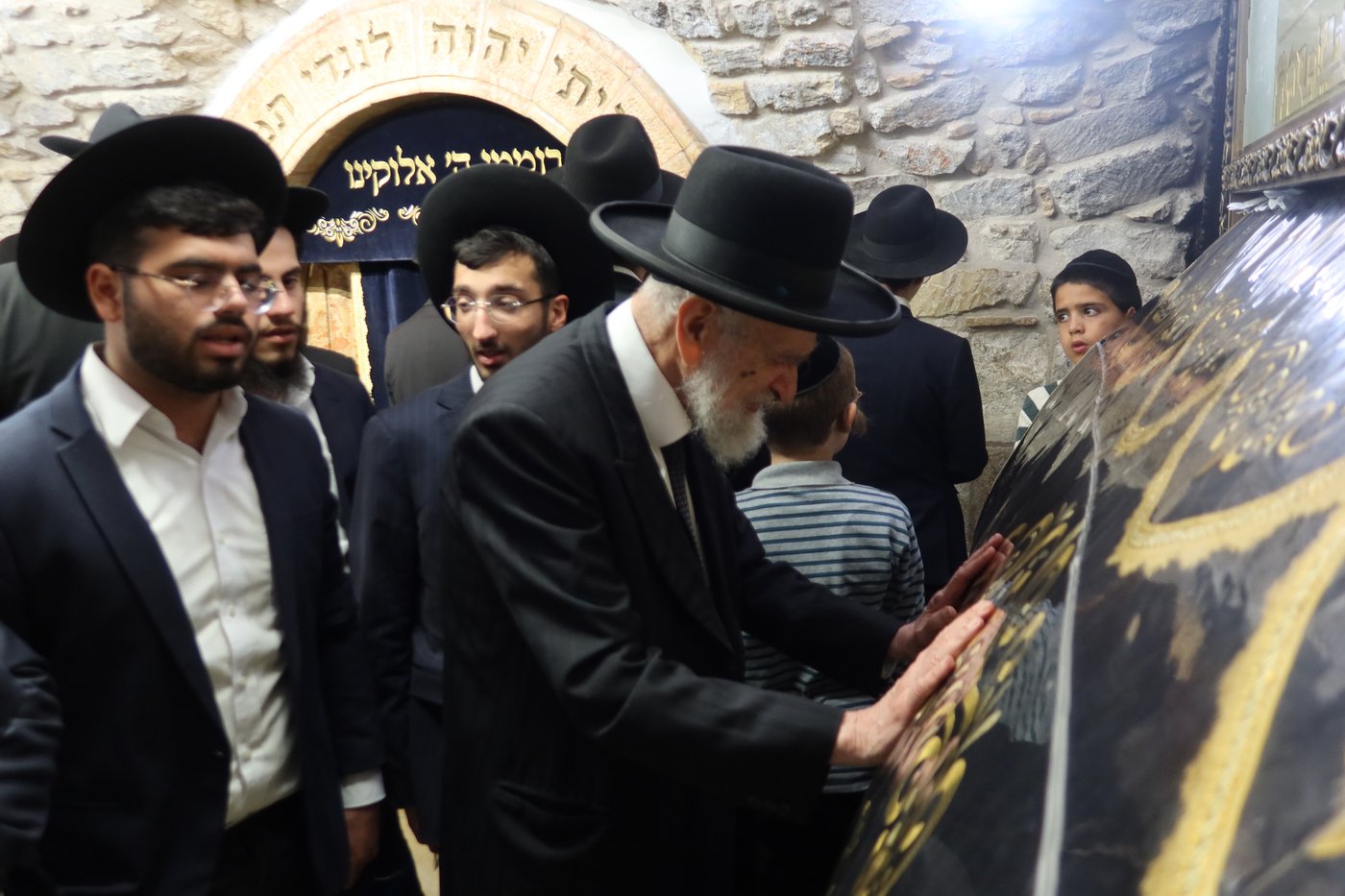 הגר"א טופיק בציון שמואל הנביא