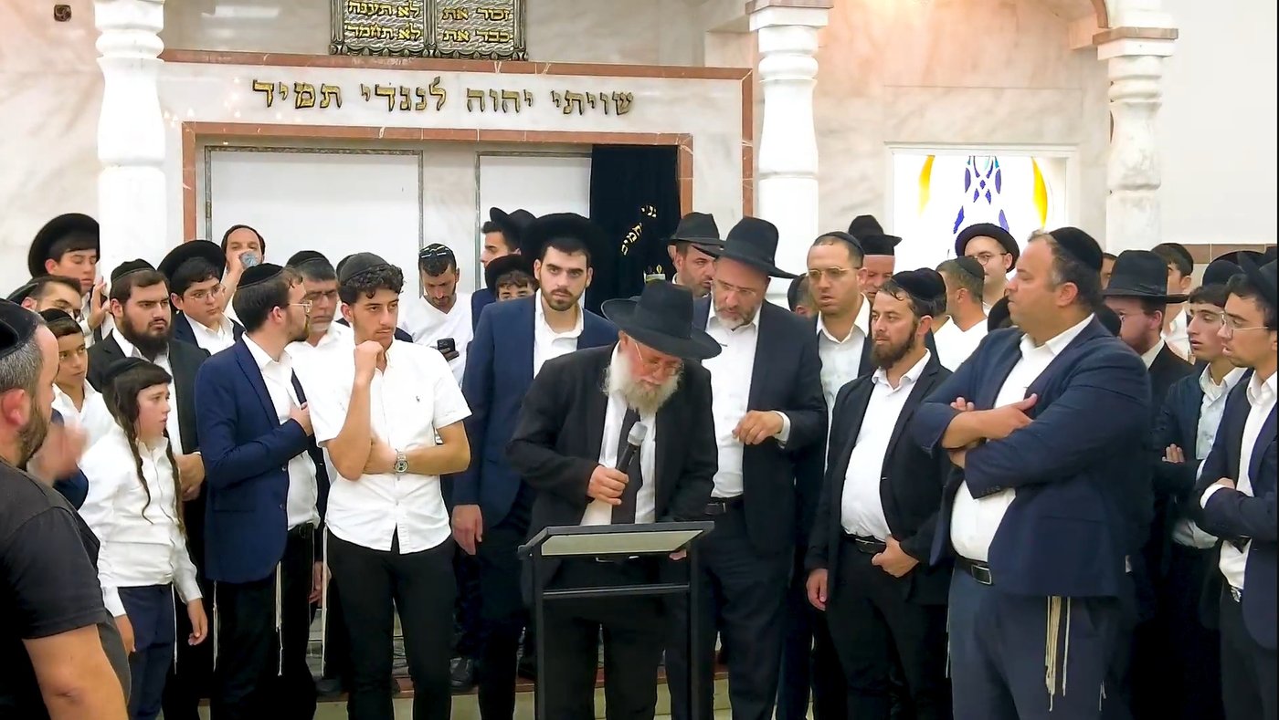 הלוויית הגאון הרב אברהם מנחם זצ"ל