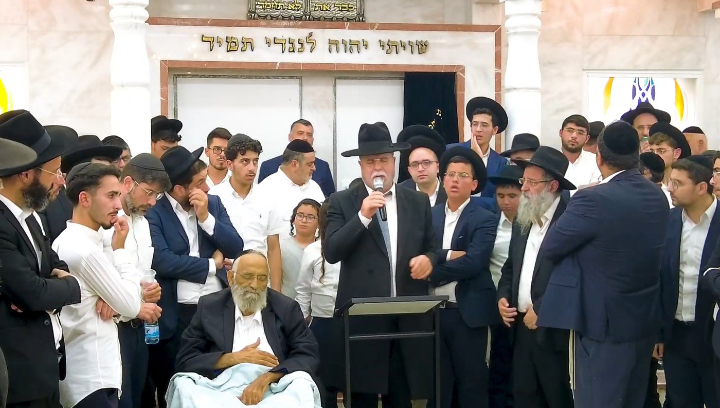 הלוויית הגאון הרב אברהם מנחם זצ"ל