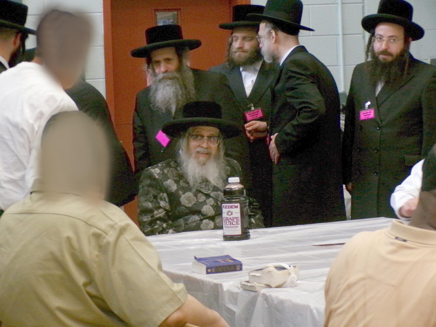 האדמו"ר מסאטמר בביקור בכלא