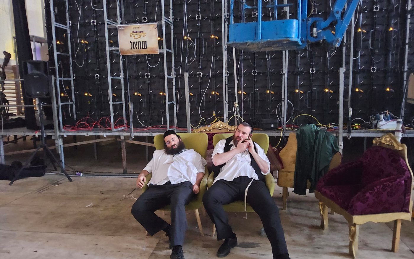 חברי הכנסת בבין הזמנים: 'זיידל'ע' עם כל הנייעס והחשיפות של השבוע