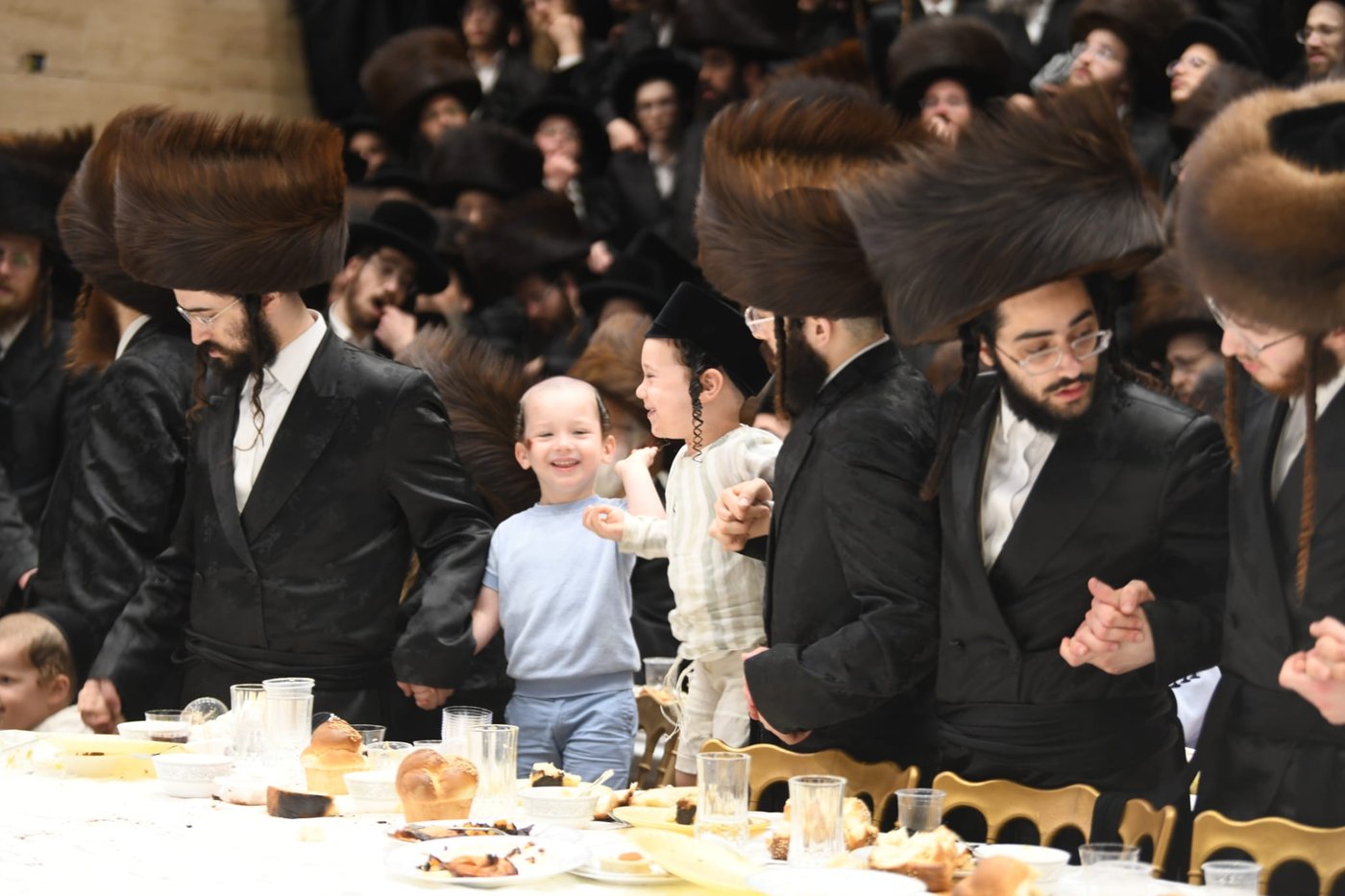 שמחת הברית בחצה"ק בעלזא