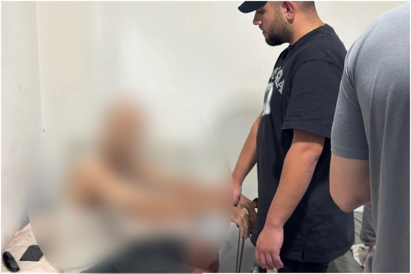 נעצר החשוד בתקיפת חדשות 12: ניפץ זגוגיות והשאיר מכתב איומים