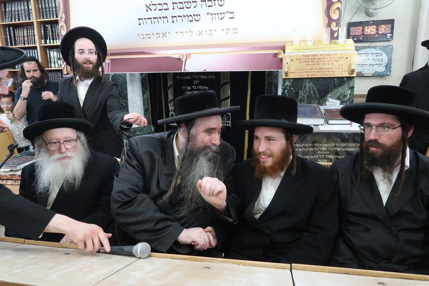 קבלת פנים לאסיר עולם התורה בצאנז