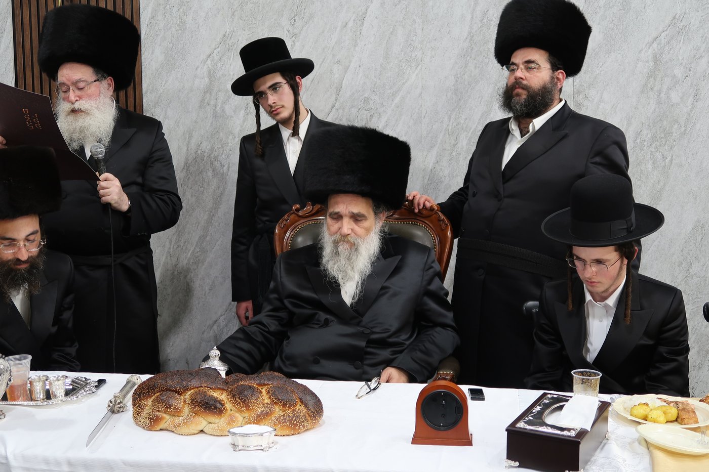 שמחת אירוסי נכדת האדמו"ר מאשלג בני היכלא
