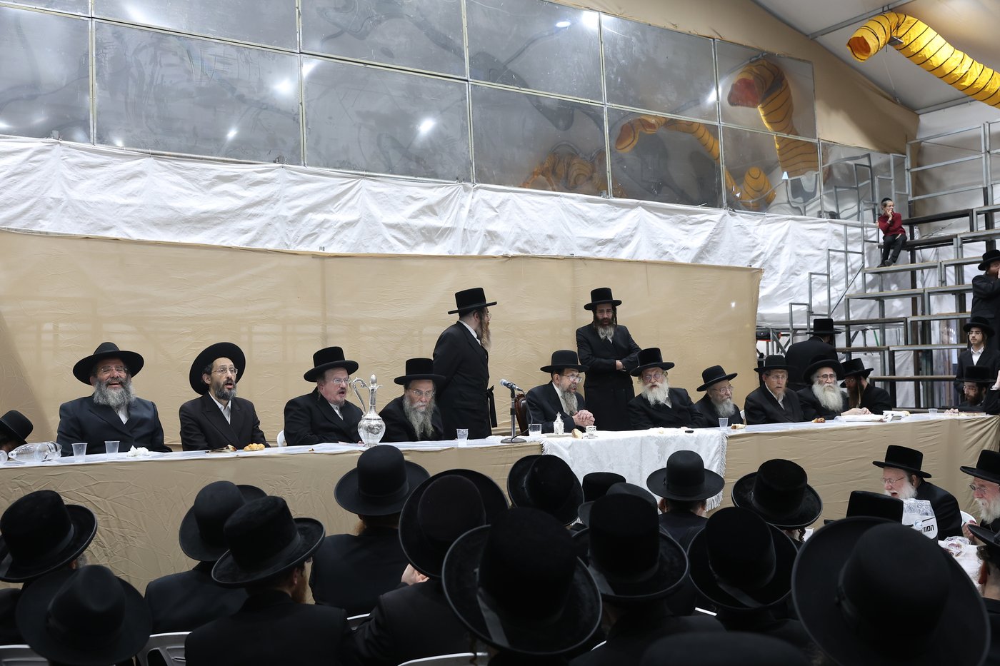 ט"ו אב בחצה"ק תולדות יהודה