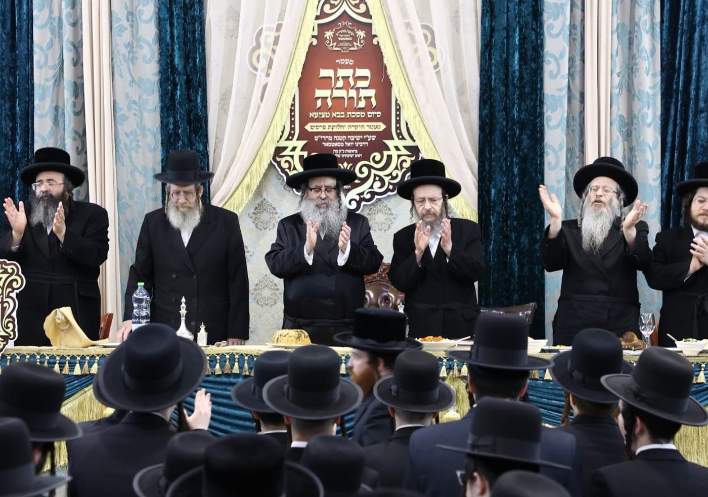 גאב"ד זוועהיל במעמד כבוד התורה בישיבת מהרי"ט