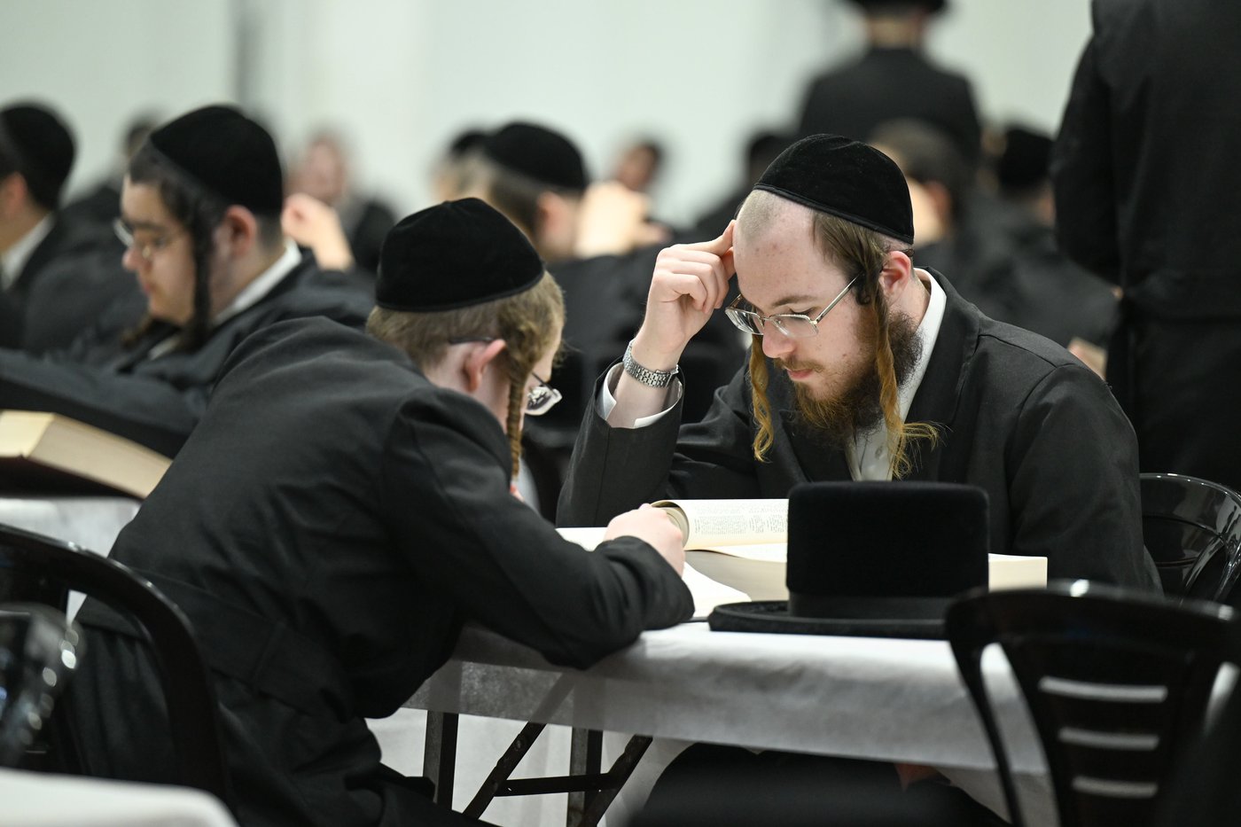 פתיחת זמן אלול בישיבות צאנז