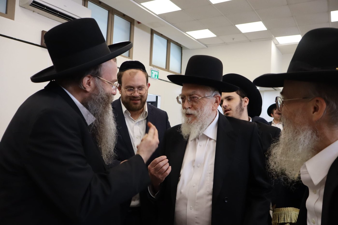 הגרב"ד אלישיב במנוחה בנתניה