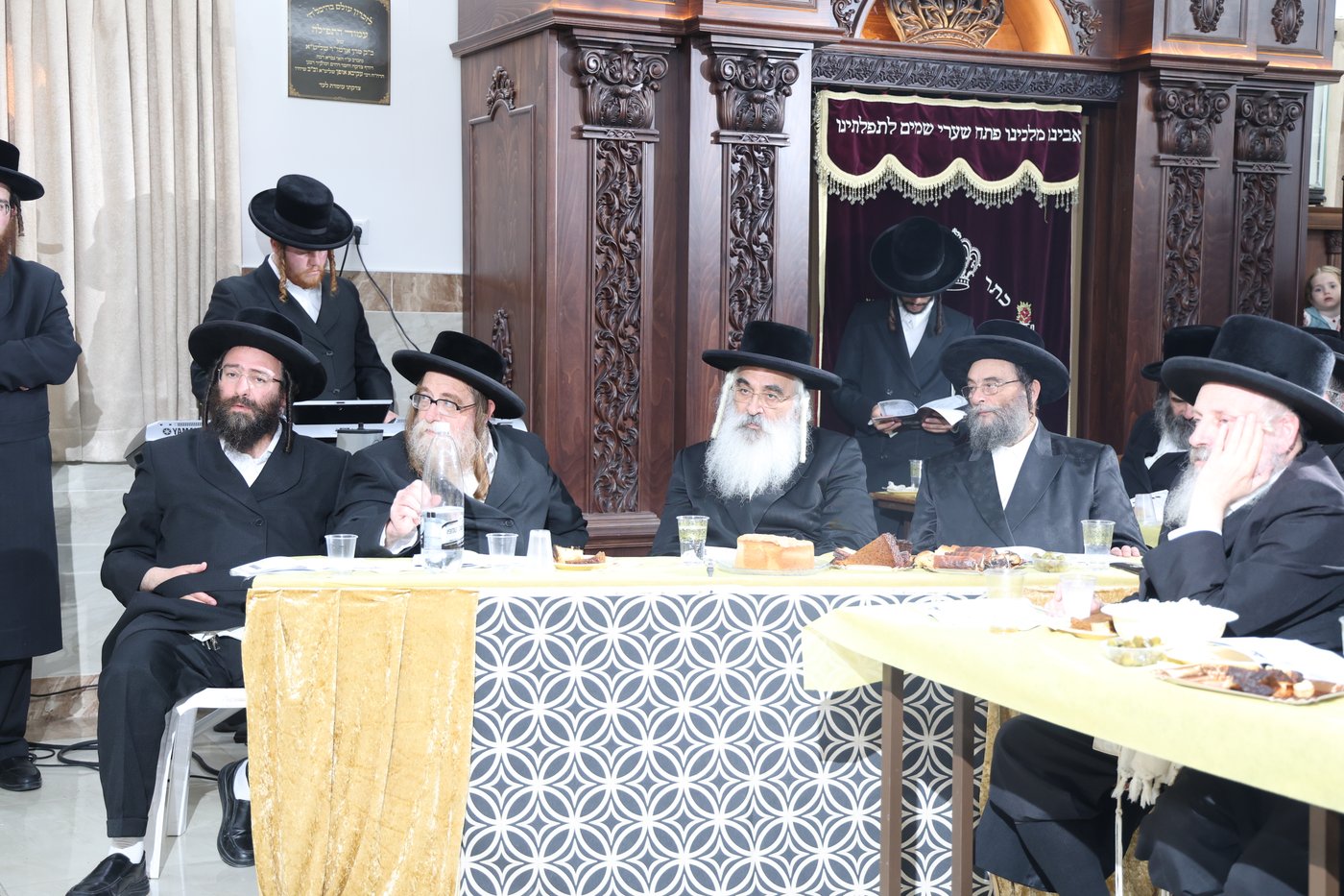 חומש סעודה תלמוד תורה דושינסקיא הר יונה