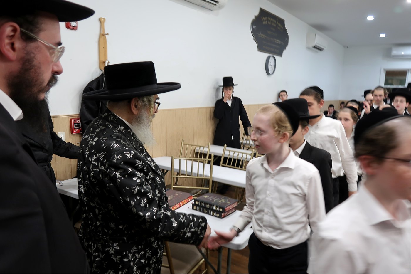 תלמידי מכינה לישיבת גור ב"פ, אצל האדמו"ר מסאטמר בניו העמפשיר
