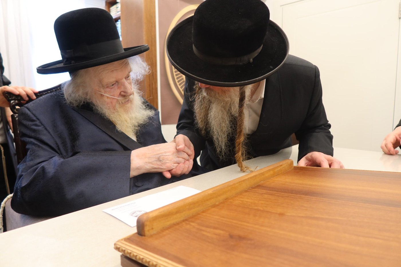 המעמד במעונו של הגר"מ שטרנבוך