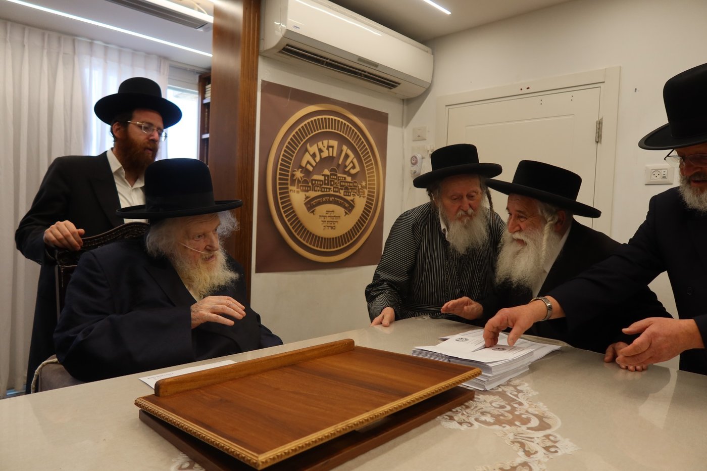המעמד במעונו של הגר"מ שטרנבוך