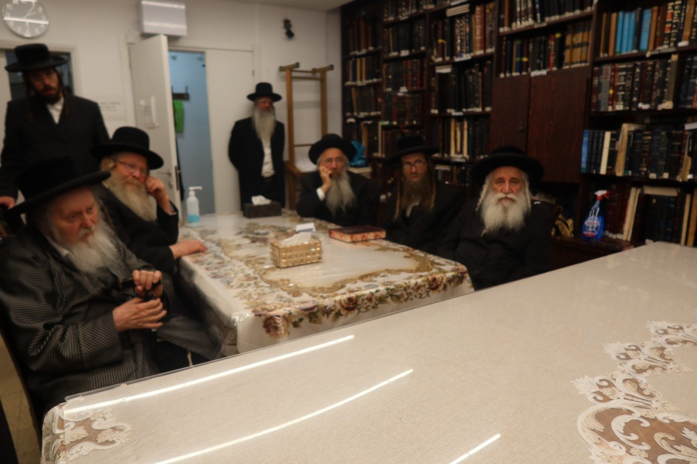 המעמד במעונו של הגר"מ שטרנבוך