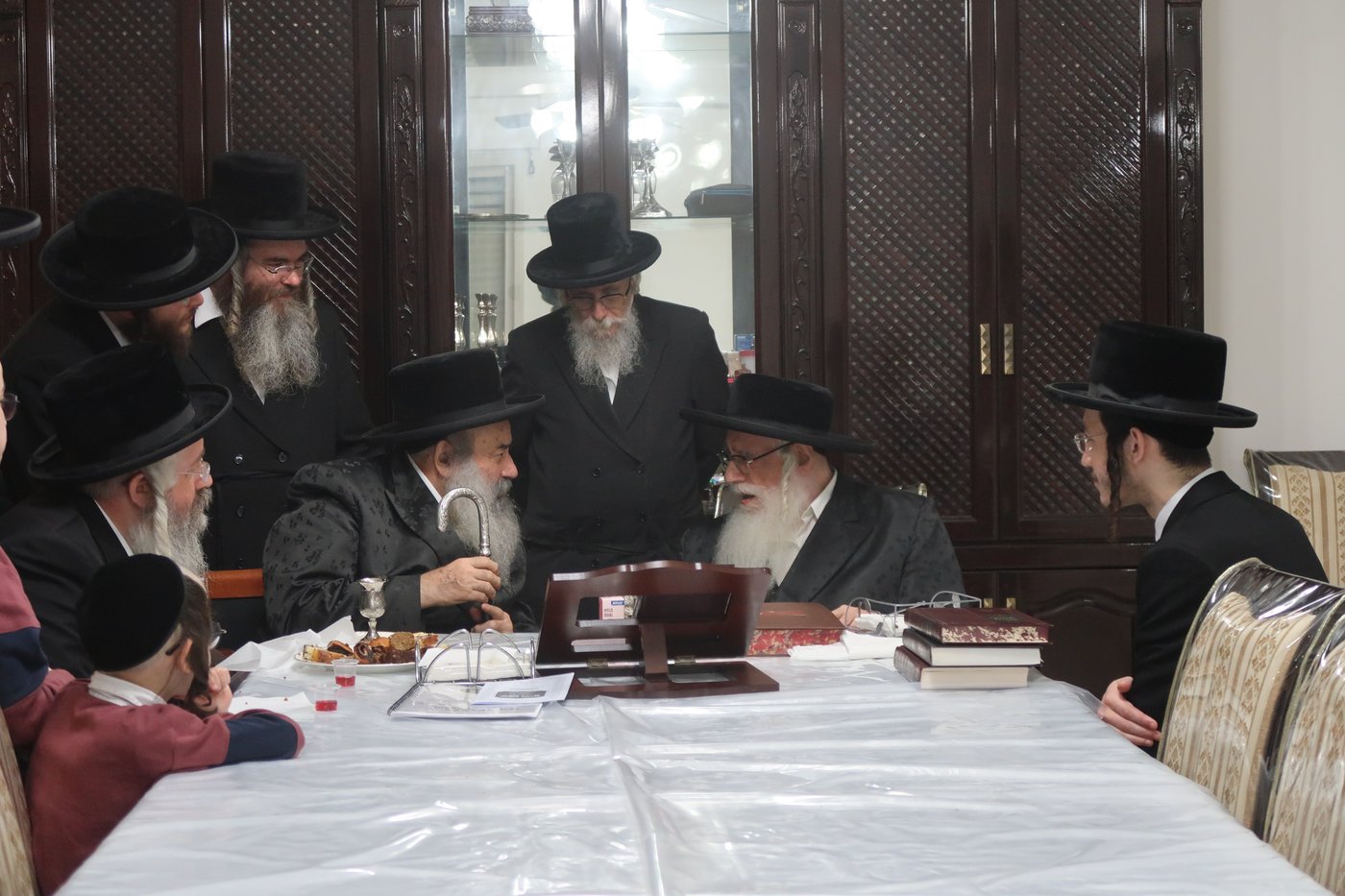 האדמו"ר מזידטשוב בביקור אצל האדמו"ר מצאנז