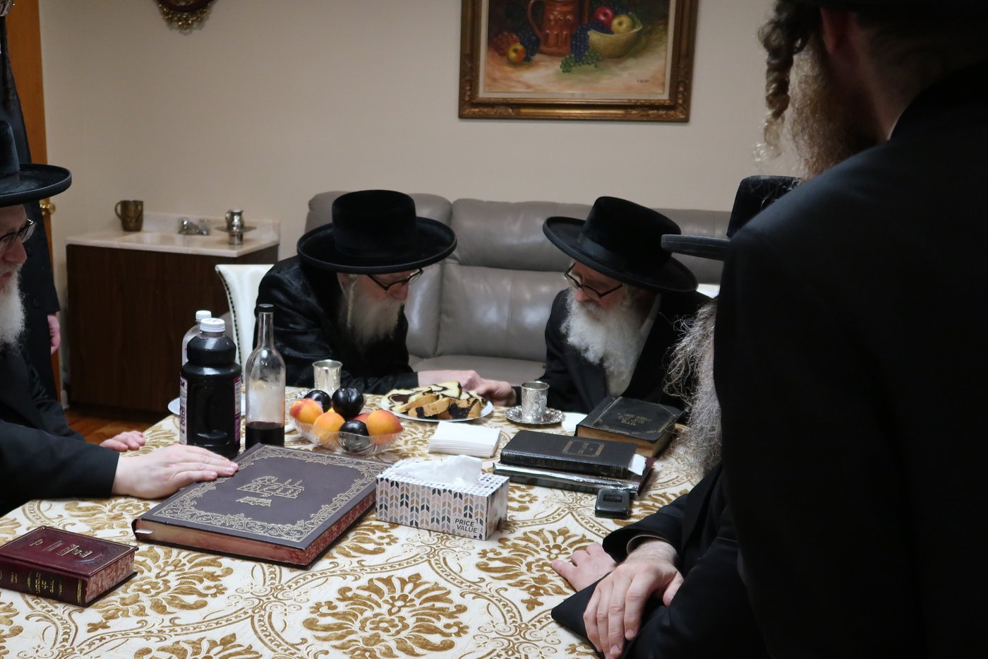 האדמו"ר מקאשוי בביקור אצל אחיו