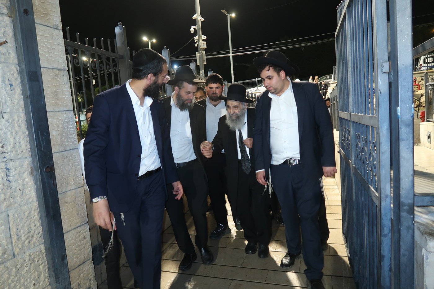 ט"ו באב אצל הגר"מ צדקה