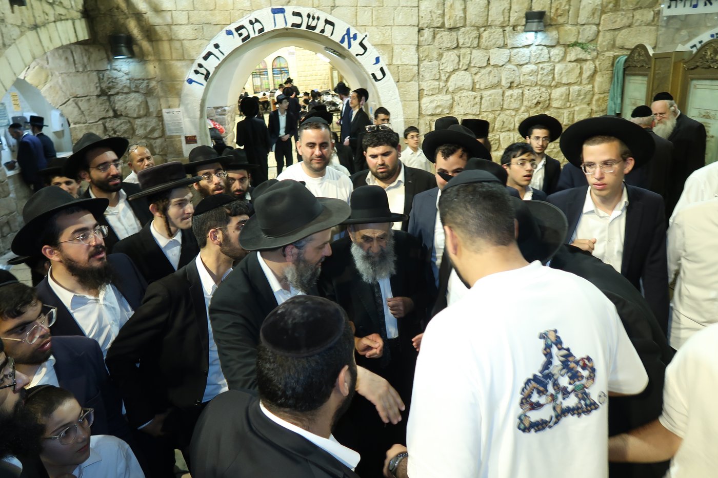 ט"ו באב אצל הגר"מ צדקה