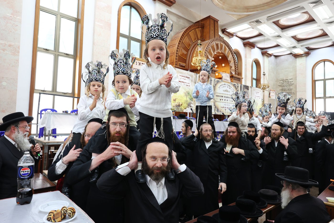 מסיבת חומש בחיידר טוב ירושלים