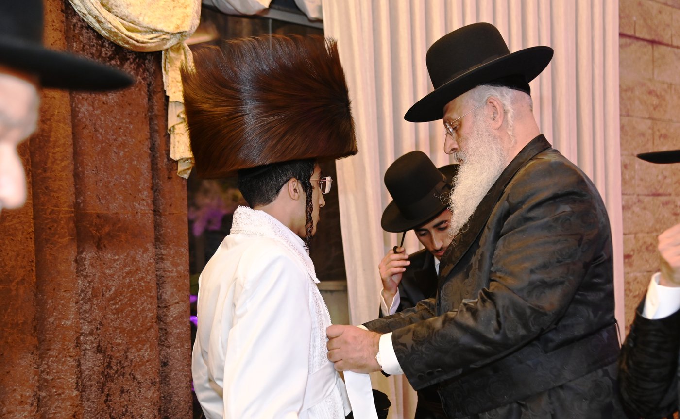 שמחת נישואי נכד רבי עוזיהו אלכורת 