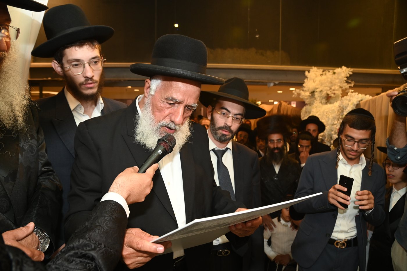 שמחת נישואי נכד רבי עוזיהו אלכורת 