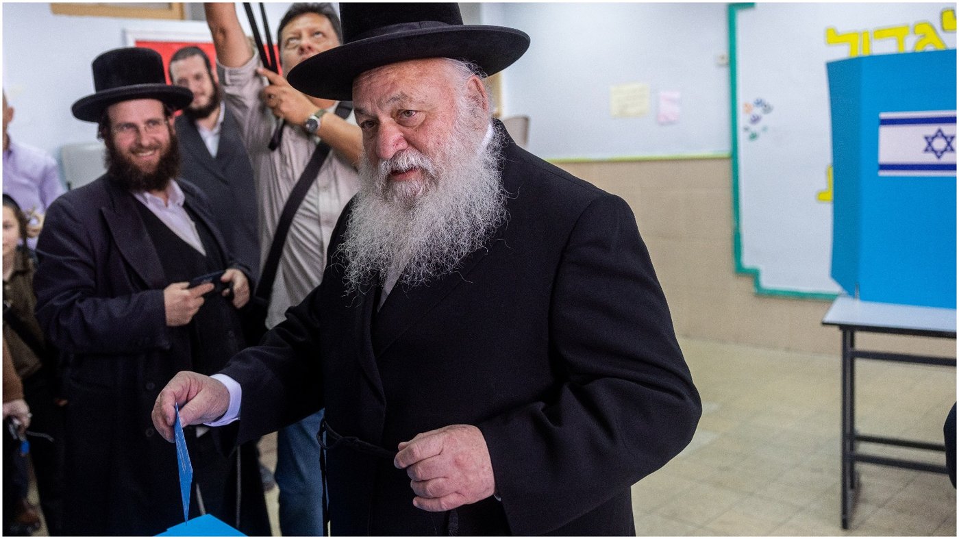 גולדקנופף מצביע