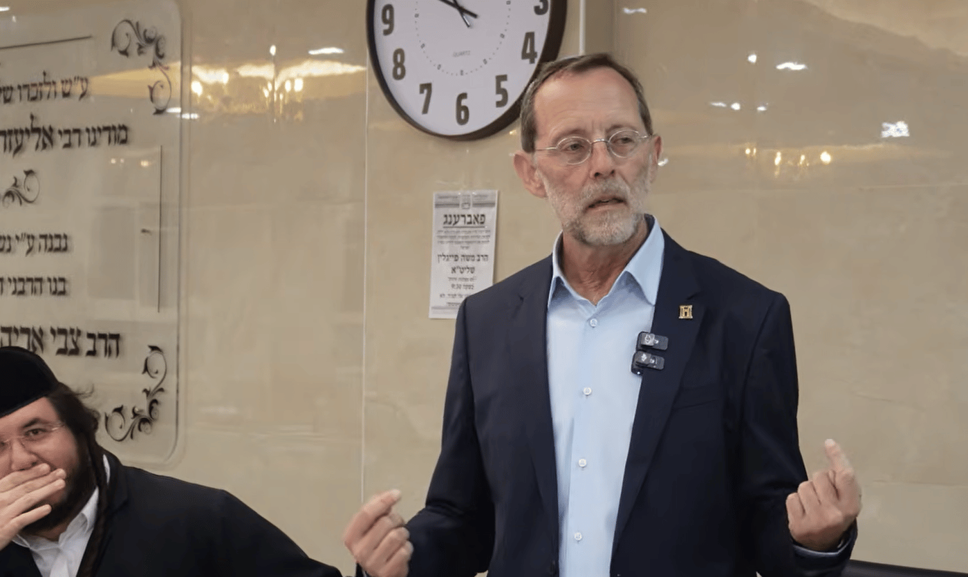 משה פייגלין בישיבת אורייתא בי-ם