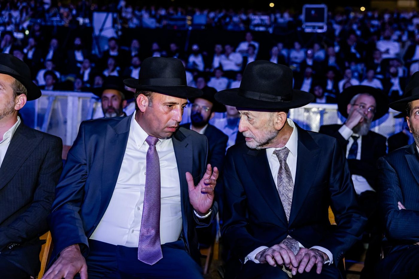 העיתונאי שנקלע לעימות אלים | 'זיידל'ע' עם כל הנייעס והחשיפות