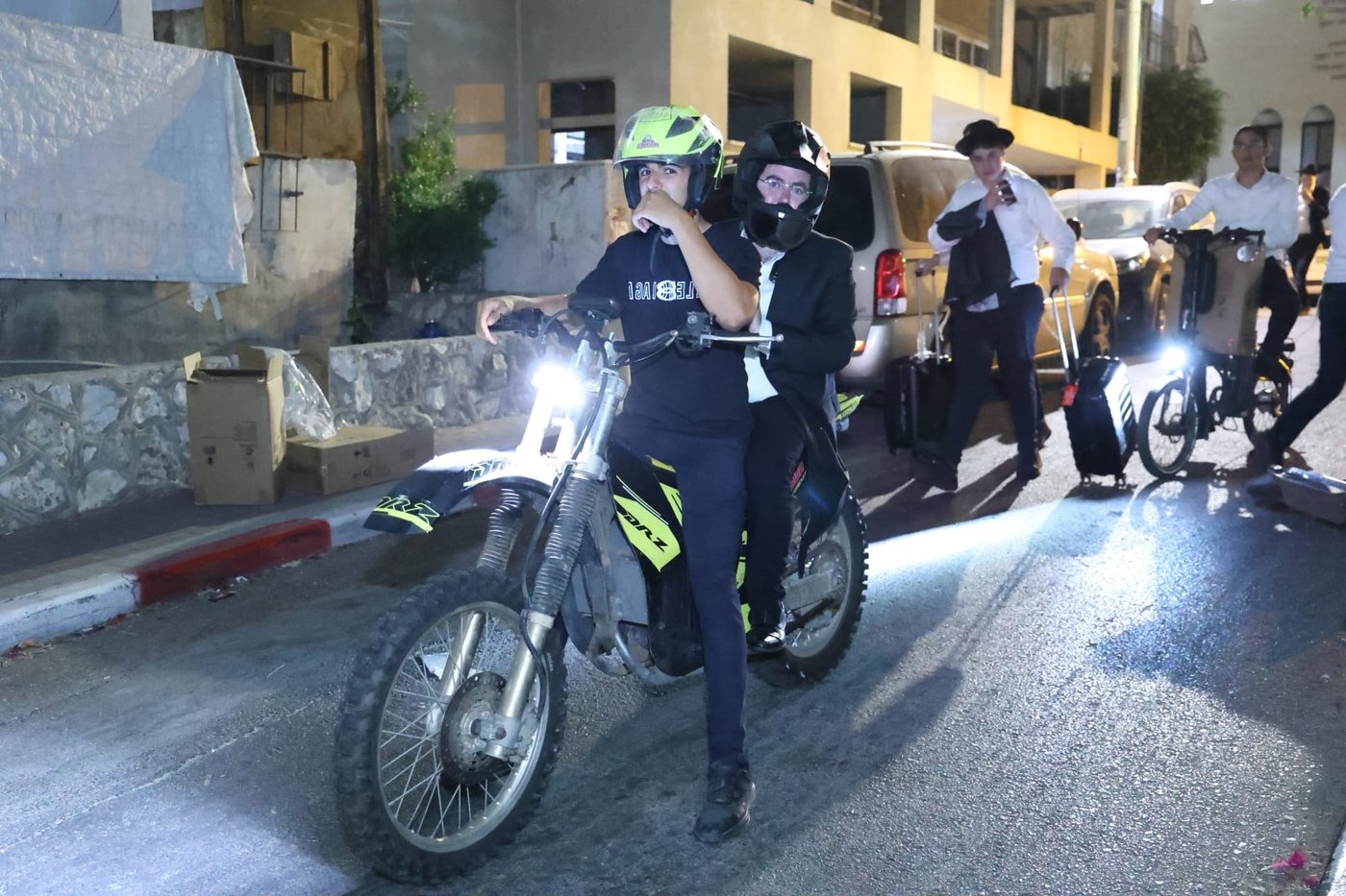 העיתונאי שנקלע לעימות אלים | 'זיידל'ע' עם כל הנייעס והחשיפות