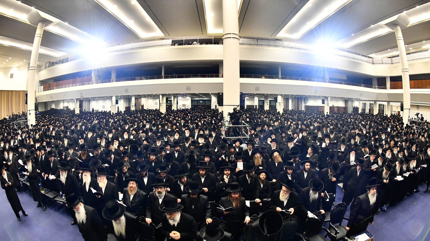 המעמד הענק בויז'ניץ