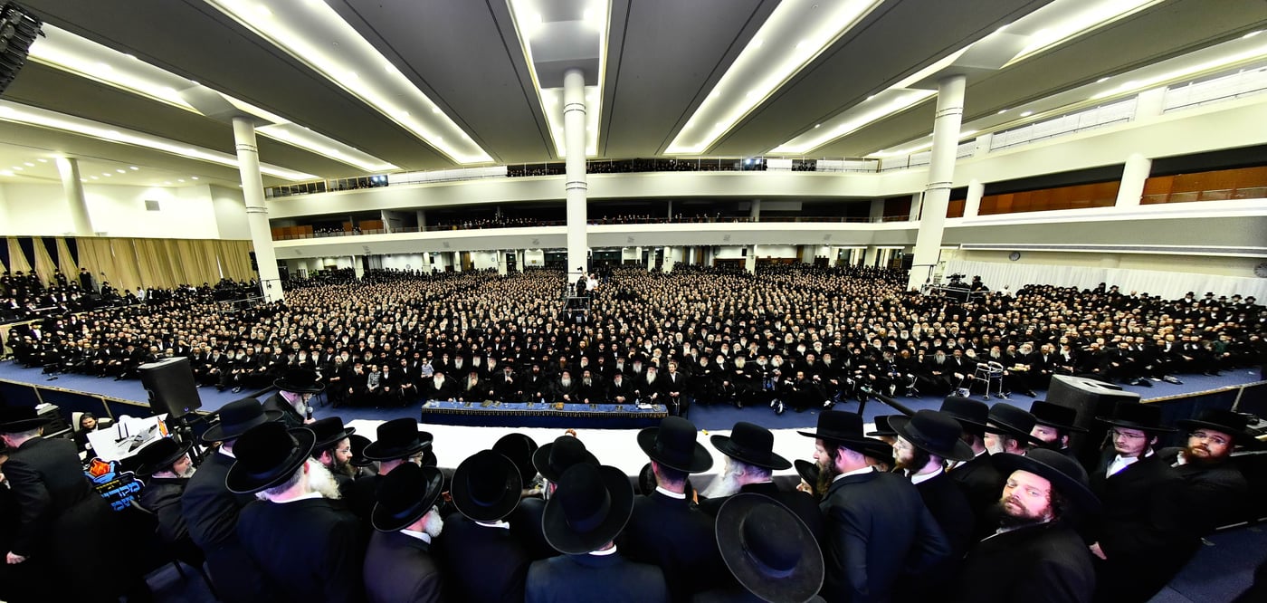 המעמד הענק בויז'ניץ