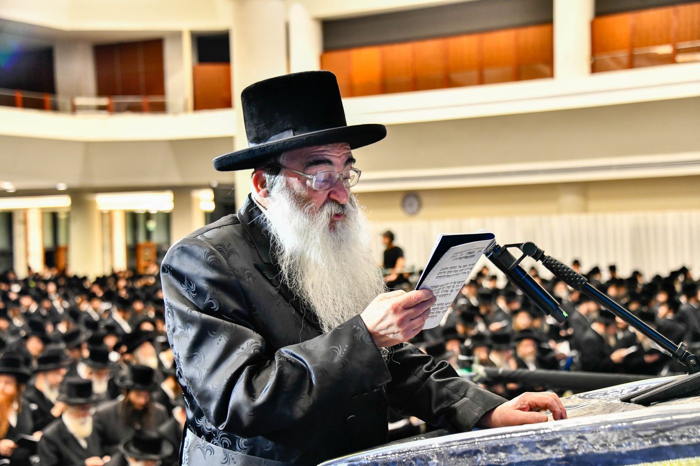 המעמד הענק בויז'ניץ