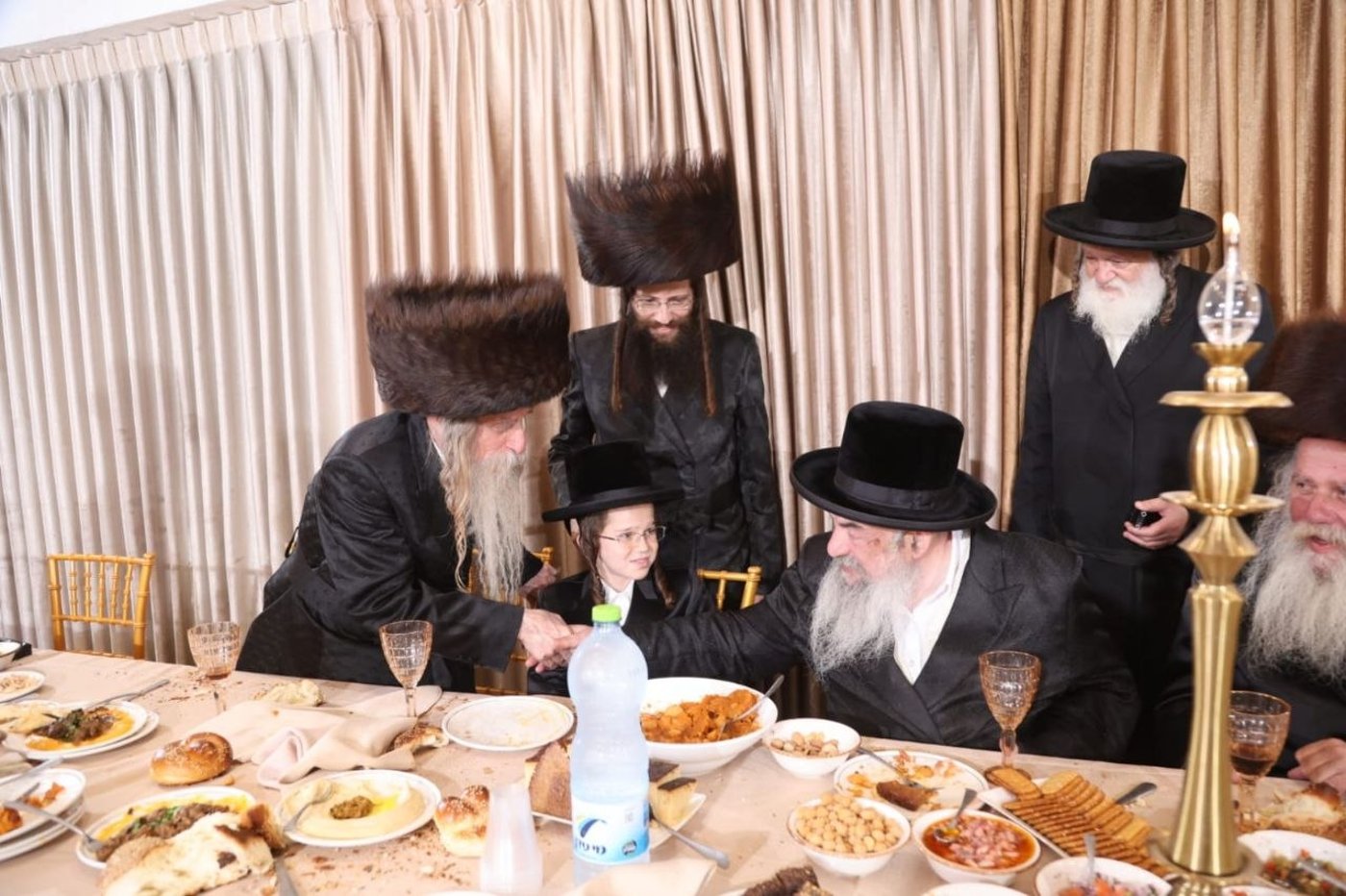 העיתונאי שנקלע לעימות אלים | 'זיידל'ע' עם כל הנייעס והחשיפות