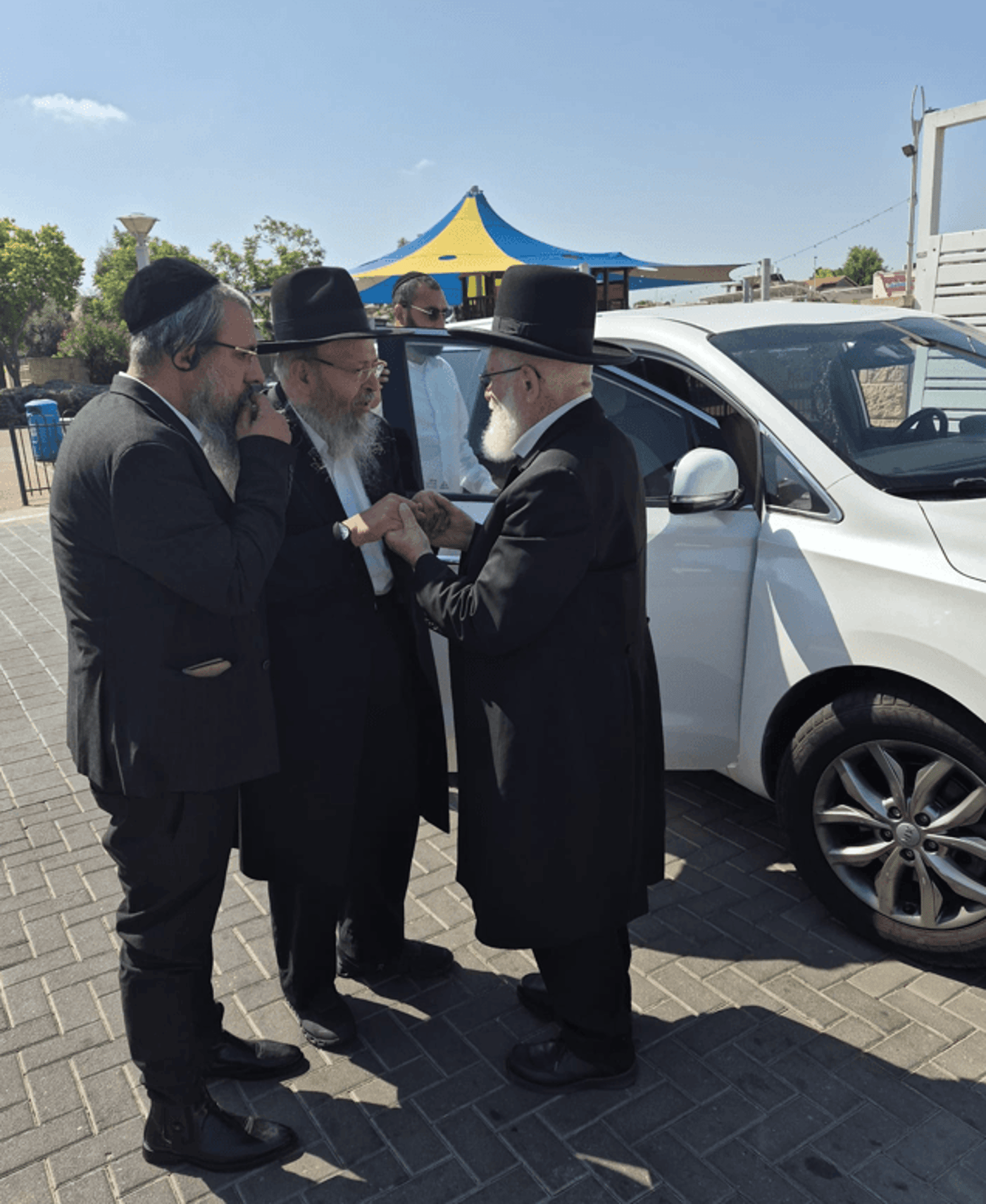 הגרי"ח סופר בעכו