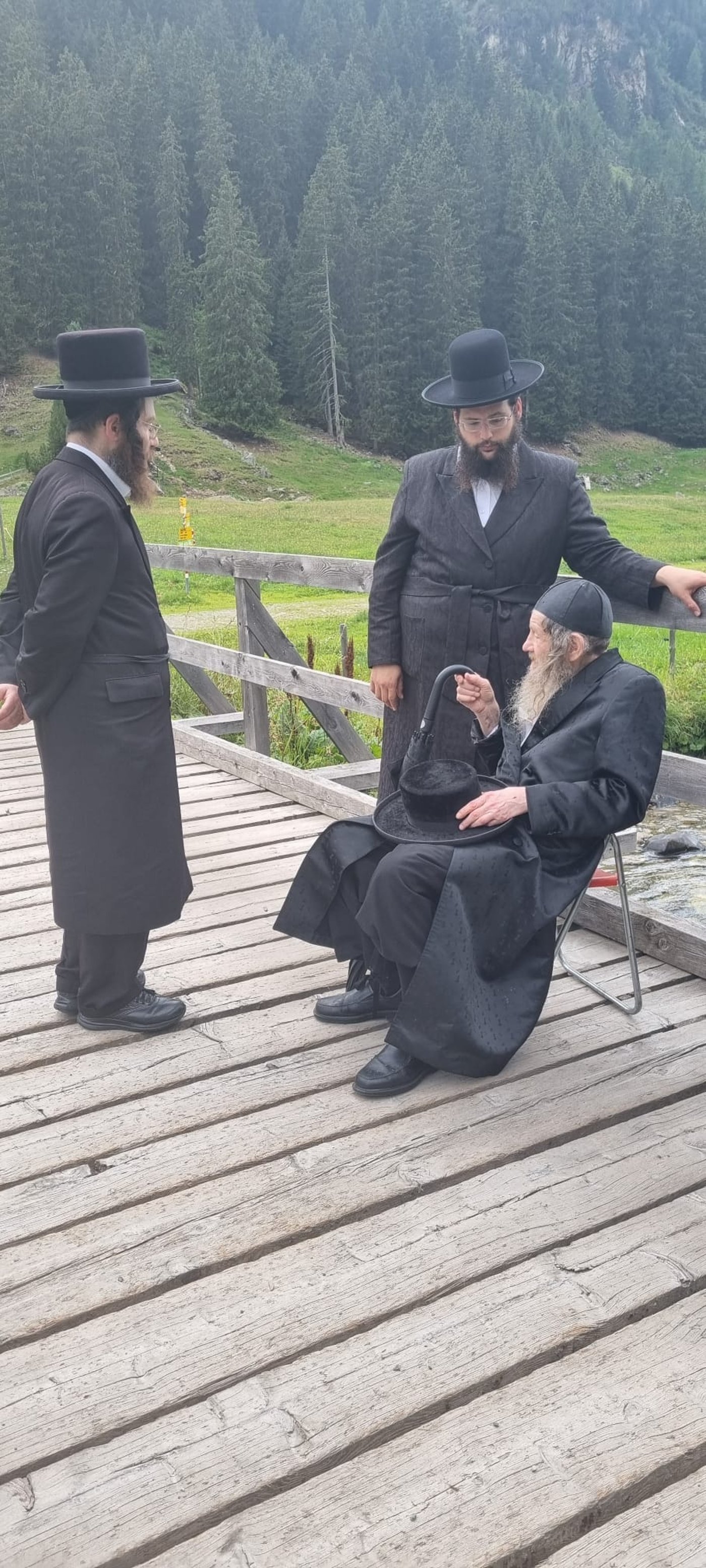 האדמו"ר מלעלוב ניקלשבורג בשווייץ